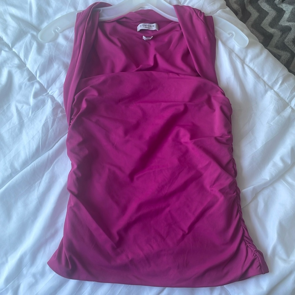 Aritzia Contour Top!